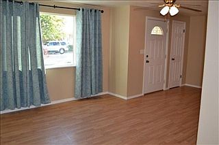 4th image of 149 Earl Dr