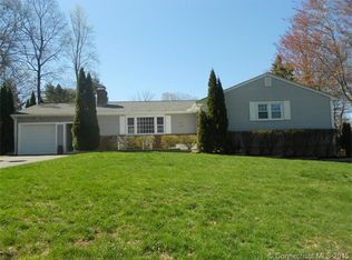 35 Country Club Dr, Meriden, CT 06450