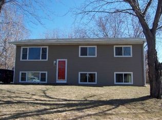 1226 7th Ave N, Sauk Rapids, MN 56379