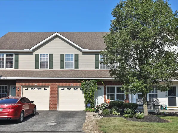 146 Portrait Cir, Pickerington, OH 43147