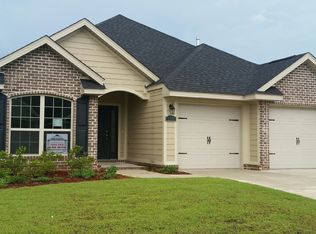 7738 Winter Greene Dr, Pensacola, FL 32526