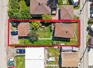 1221 S 1st Ave, Canmore, AB T1W1M5