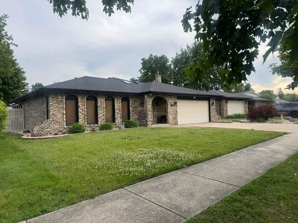 7737 Cashew Dr, Orland Park, IL 60462