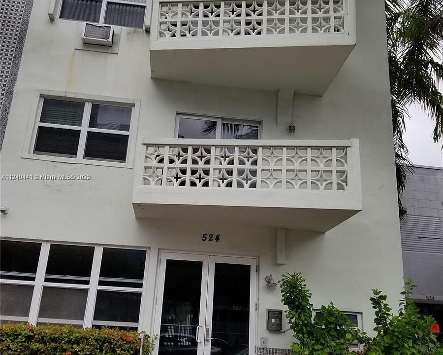 1st image of 524 Washington Ave APT 203