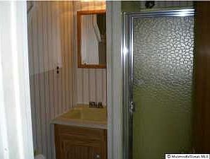 2nd image of 887 Jamaica Blvd