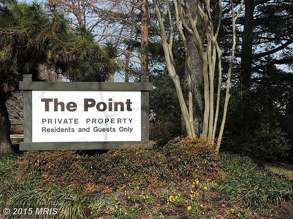 2nd image of 14 President Point Dr Unit A3