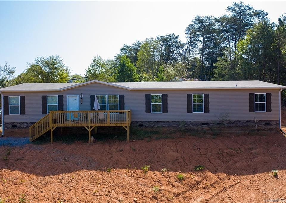 1st image of 119 Emerald Valley Dr