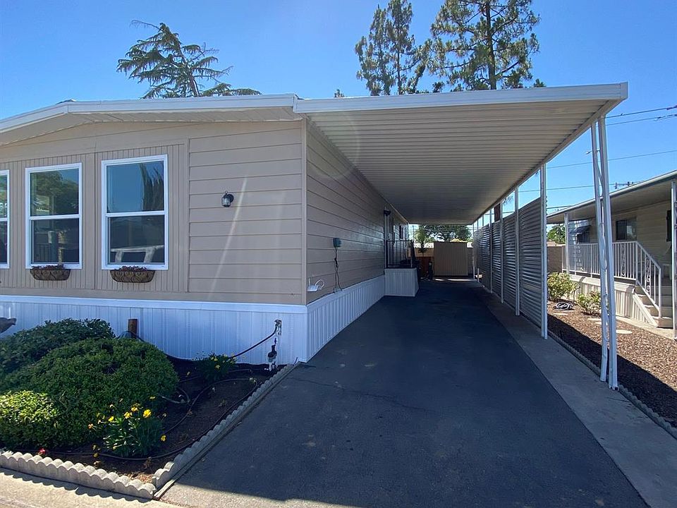 1st image of 2706 W Ashlan Ave Space 262