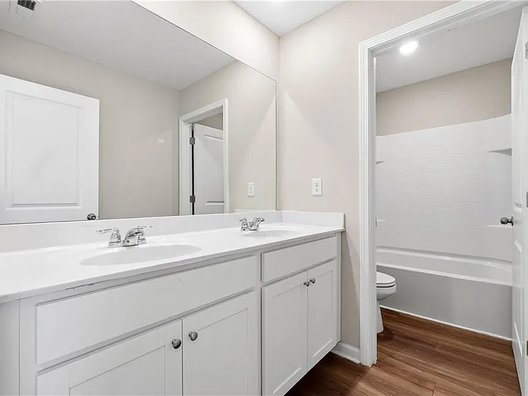 21 Golden Eagle Pkwy — Photo 19