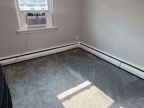 3rd image of 1163 Ellsworth Ave #1