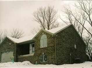 5928 Juniper Ridge Dr, Charlestown, IN 47111