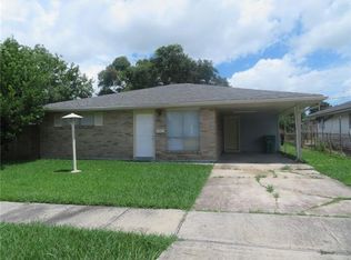 1629 Maplewood Dr, Harvey, LA 70058