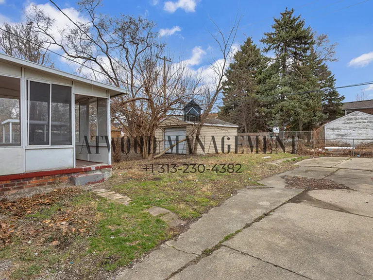 9340 Hartwell St — Photo 10