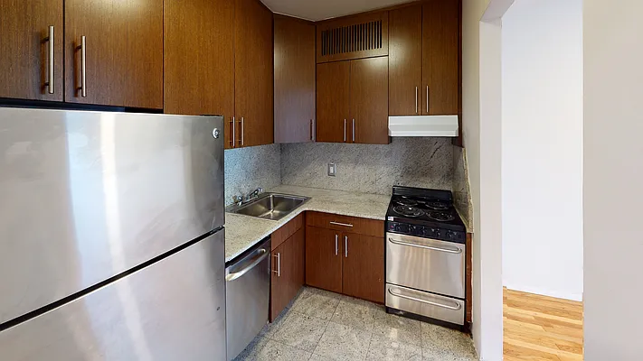 Rented by AZ REALTY NYC LLC | media 14