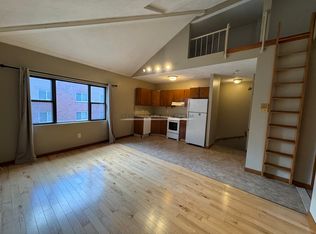 344 Market St APT 8, Brighton, MA 02135