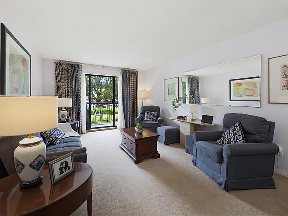4th image of 45650 McIntosh Dr #1115