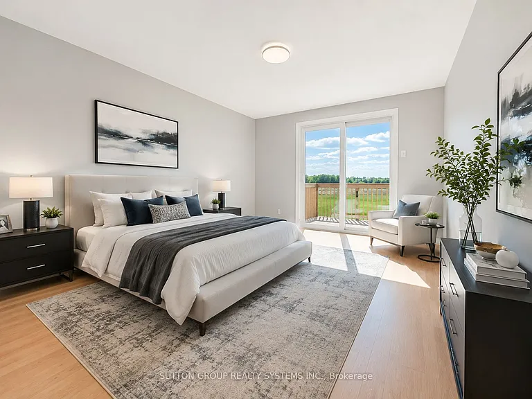 62 Laidlaw Dr #MAIN FLOOR — Photo 11