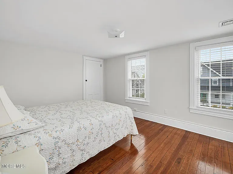 904 Arnold Ave — Photo 16
