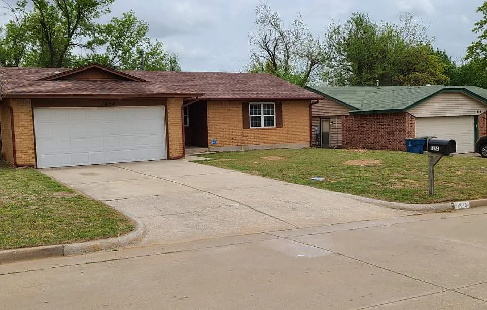 1824 Kaye Dr