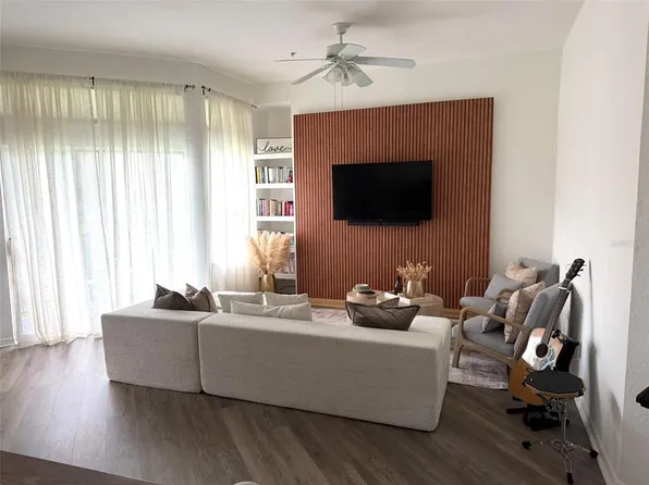 7360 WESTPOINTE BOULEVARD #127, ORLANDO, FL 32835