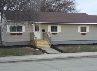 506 11th St NE, Austin, MN 55912