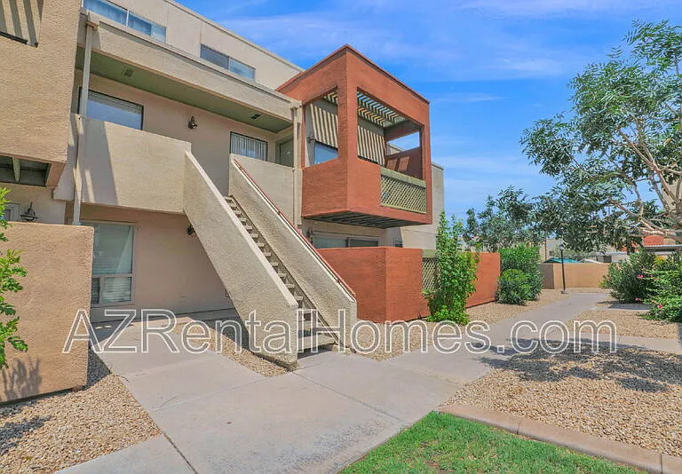 3600 N Hayden Rd #2402 — Photo 2