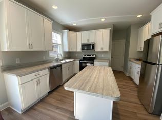 2085 Willow Hill Dr, Harrisonburg, VA