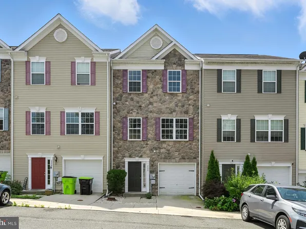 222 Tournament Cir, North East, MD 21901