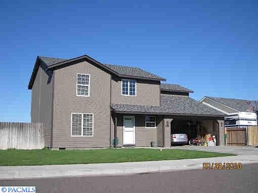 2nd image of 1028 W 37th Pl