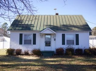 118 Fairgrounds Rd, Meherrin, VA 23901