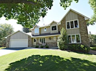 4555 Weston Ln N, Plymouth, MN 55446