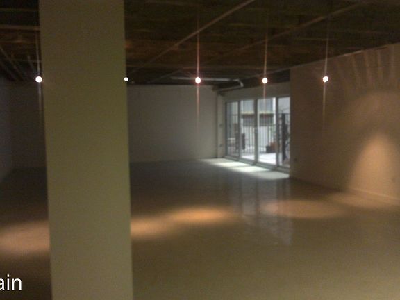 3rd image of 111 W 7th St Ste 214