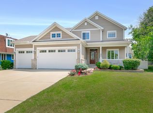 437 Chicago Ave, Downers Grove, IL 60515