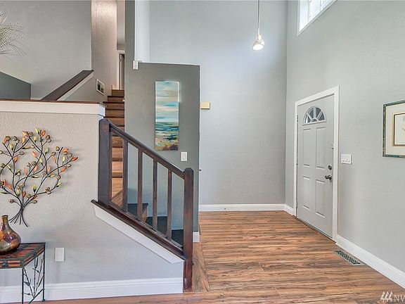 4th image of 3514 Dartmouth Dr SE