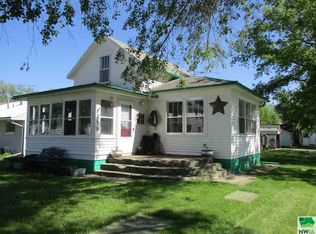 721 W Beech St, Cherokee, IA 51012