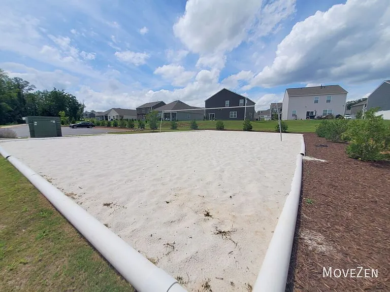 349 Silicon Dr — Photo 23