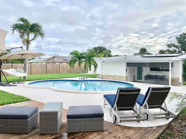 18948 SE Homewood Ave, Jupiter, FL 33469