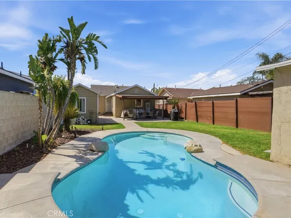 1117 Lucas St, San Fernando, CA 91340