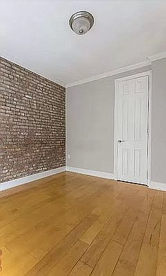 5th image of 110 Bedford St APT 3