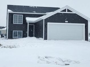 1029 Foxglove Ave, Vicksburg, MI 49097