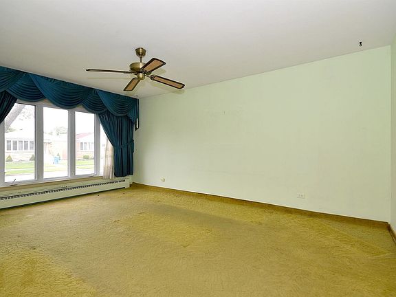 2nd image of 7245 N Oriole Ave