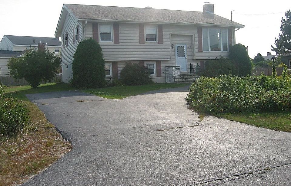 1st image of 11 River Sands Dr