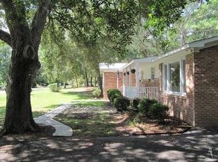 815 Memory Ln, Southport, NC 28461