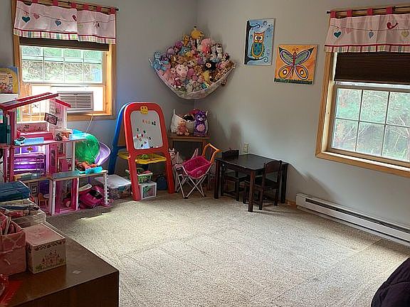 2nd image of 8862 Wheelock Dr