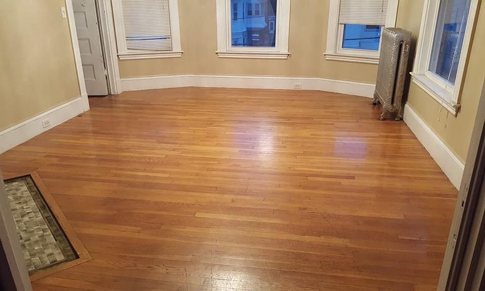 2nd image of 24 Belmont St