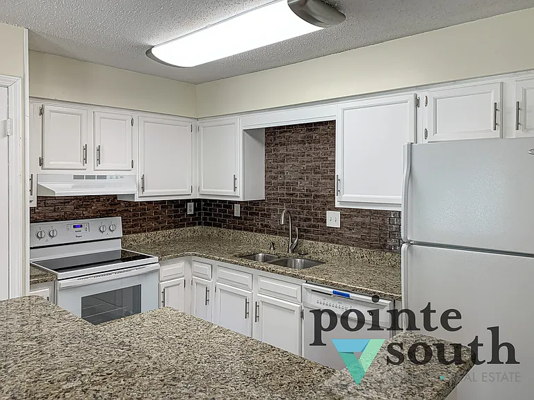 5608 Cottage Hill Rd #214 — Photo 4