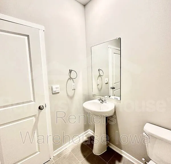 2310 SW Plaza Pkwy — Photo 12