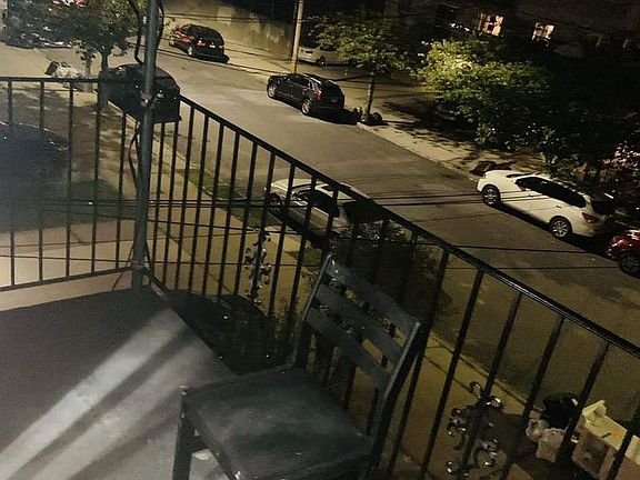 5th image of 2005 38th St APT 3