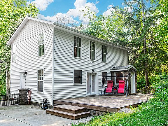 5th image of 6825 Avon Dr