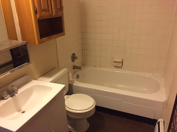 2nd image of 367 Elmwood Ave APT 4